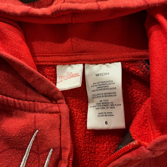 Spiderman Red Jacket with Silver Accents Boys Size 6 - Picture 5 of 6